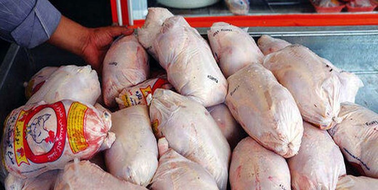 توزیع مرغ منجمد با هدف تنظیم بازار در نهاوند