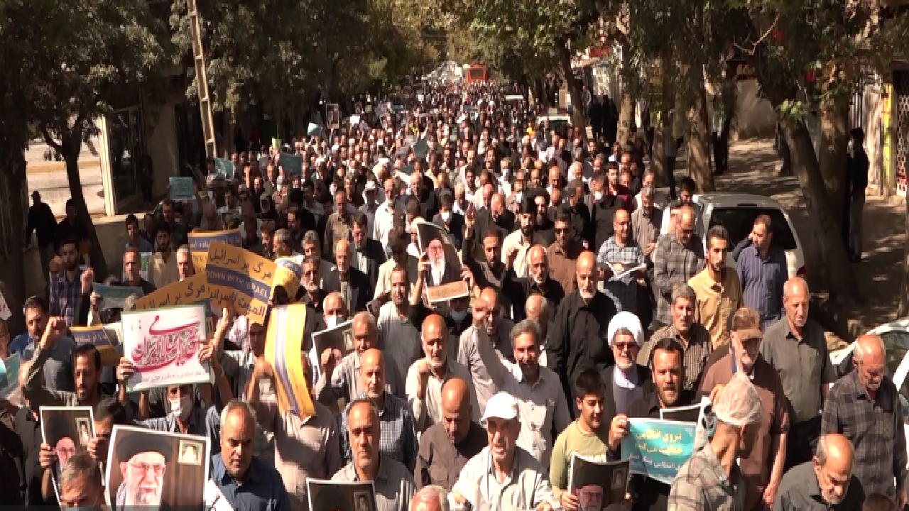 راهپیمایی مردم همدان علیه آشوبگران بعد از نماز جمعه