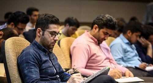 اجرای طرح «محراب اندیشه» ویژه دانشجویان همدانی