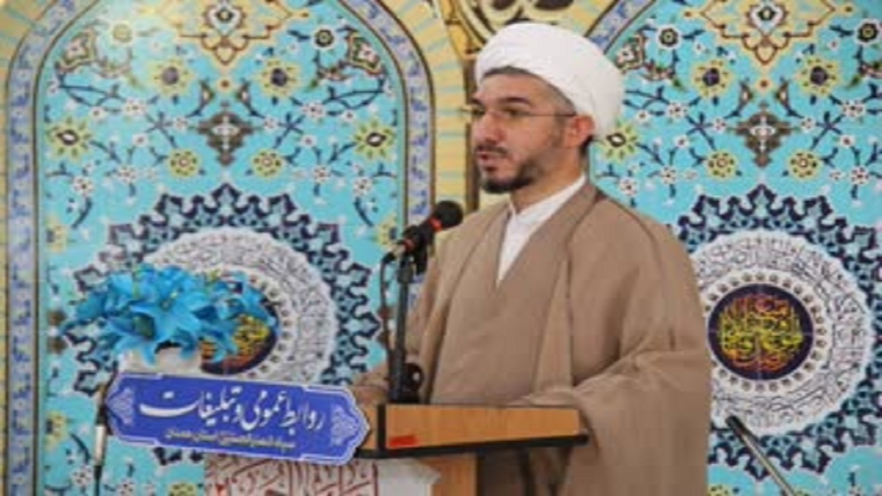 خون شهدای مظلوم بصیرت افزا است