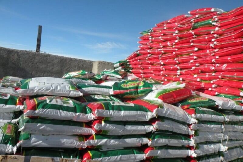 توزیع کود شیمیایی مورد نیاز کشت‌های پاییزه در استان همدان